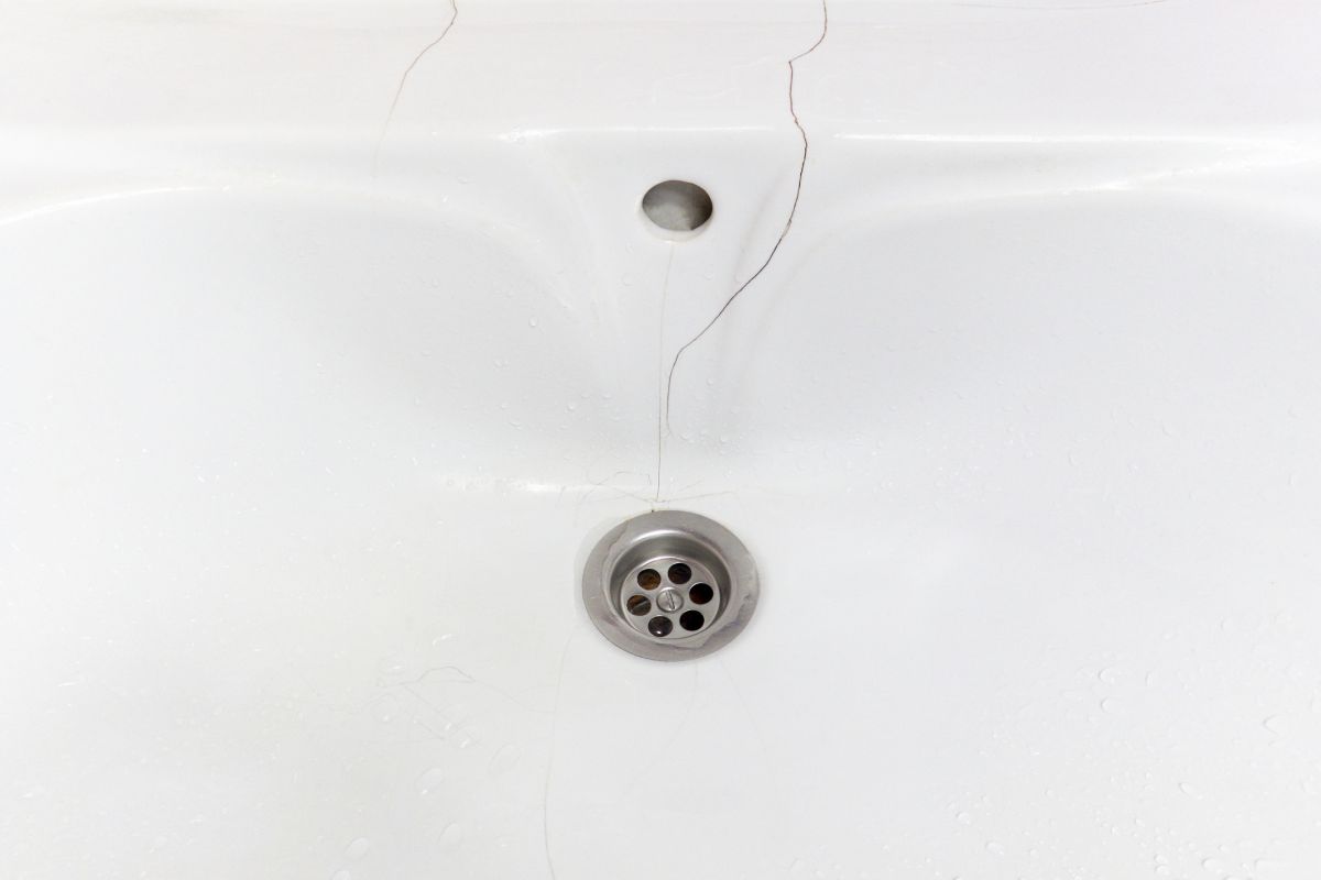 Old Sink with Cracks